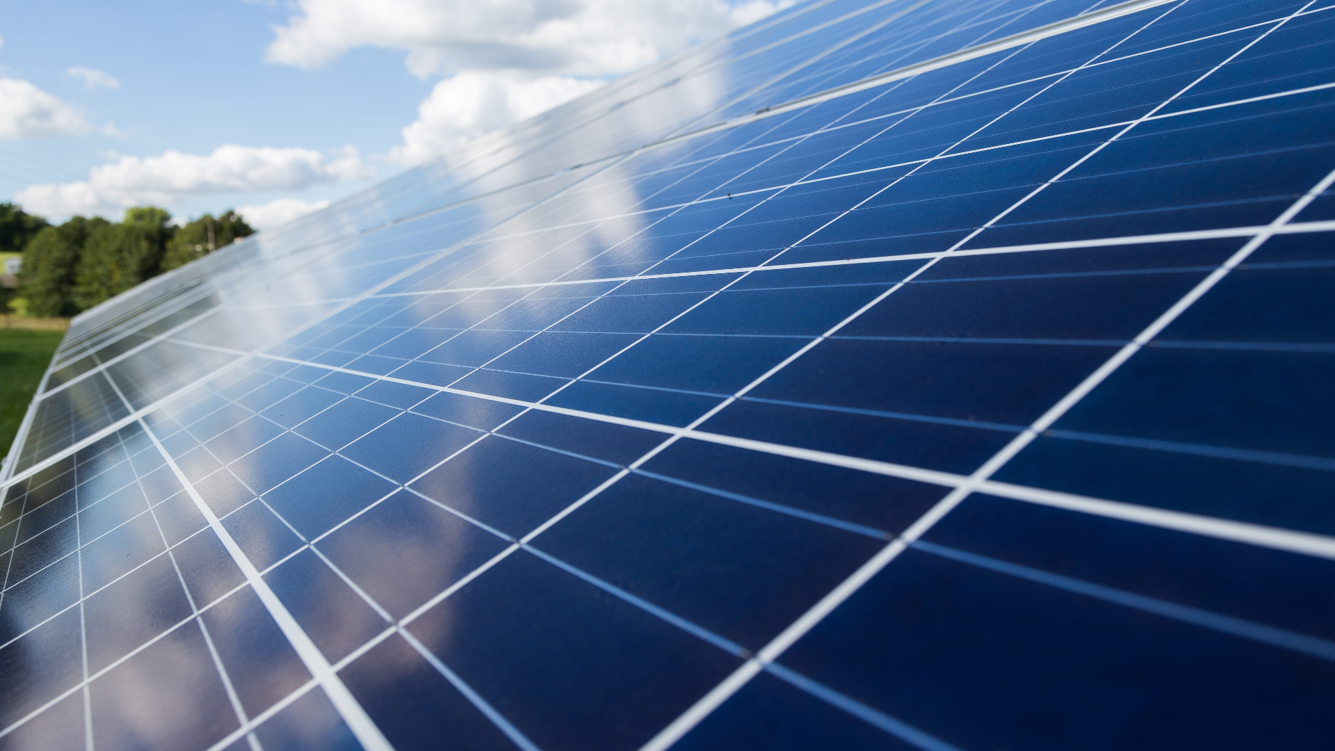 Curatare panouri fotovoltaice - Solar Panel System